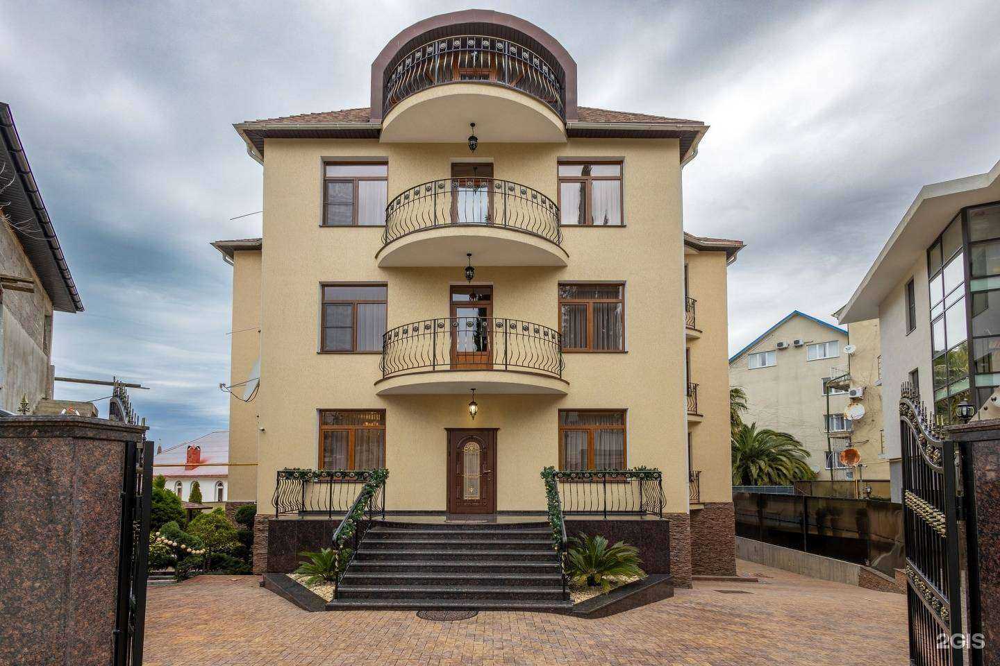 Отзывы на компанию Golden House в Сочи c фото