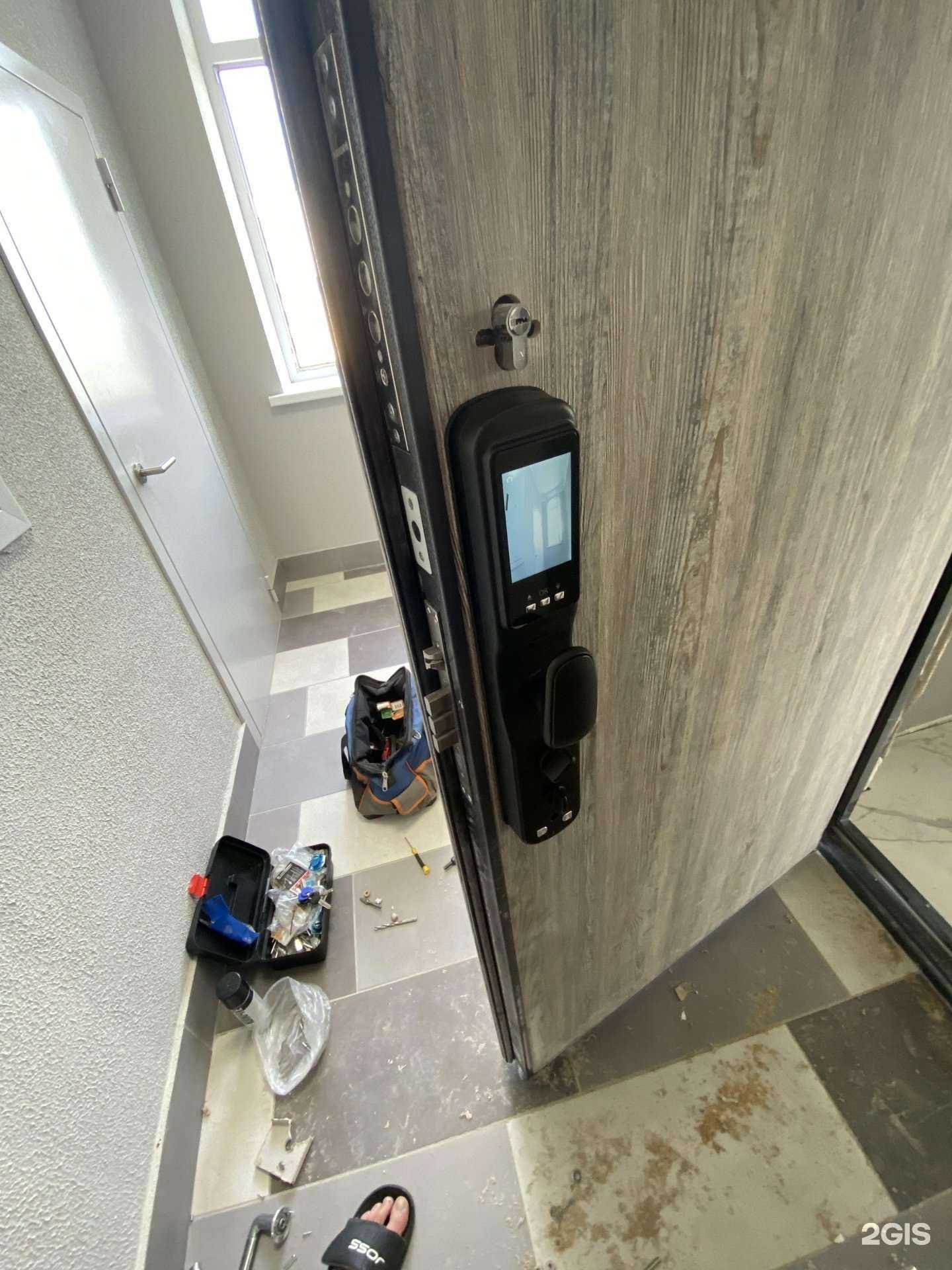 Отзывы на компанию Служба аварийного вскрытия замков в Тюмени c фото