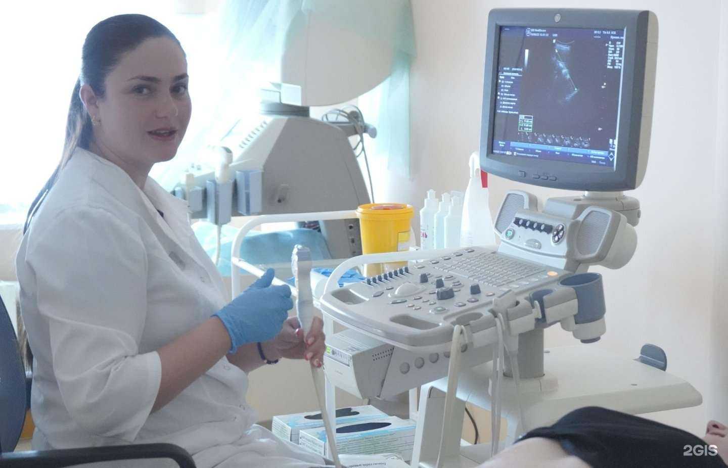 Отзывы на компанию Нефтяник-мед в Тюмени c фото