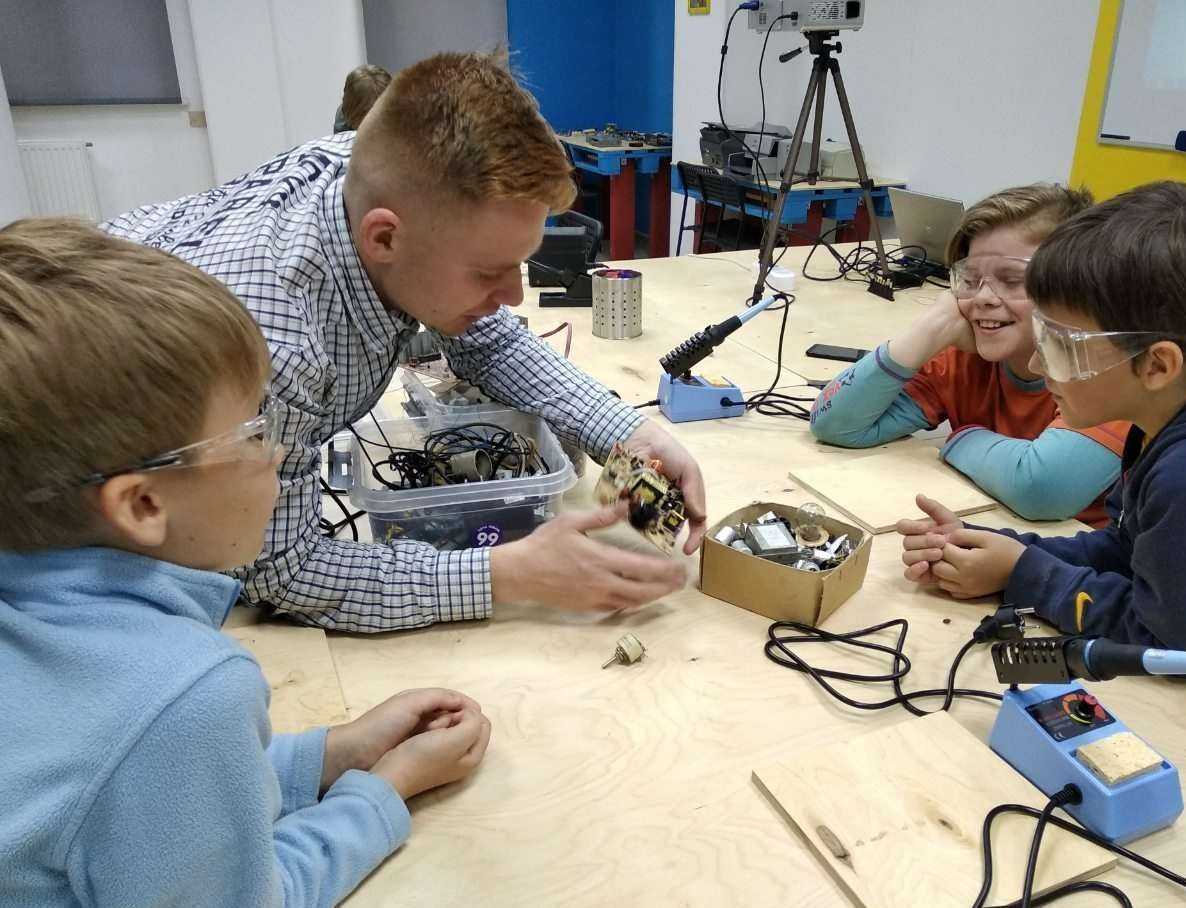 Отзывы на компанию Школа цифровых технологий в Перми c фото