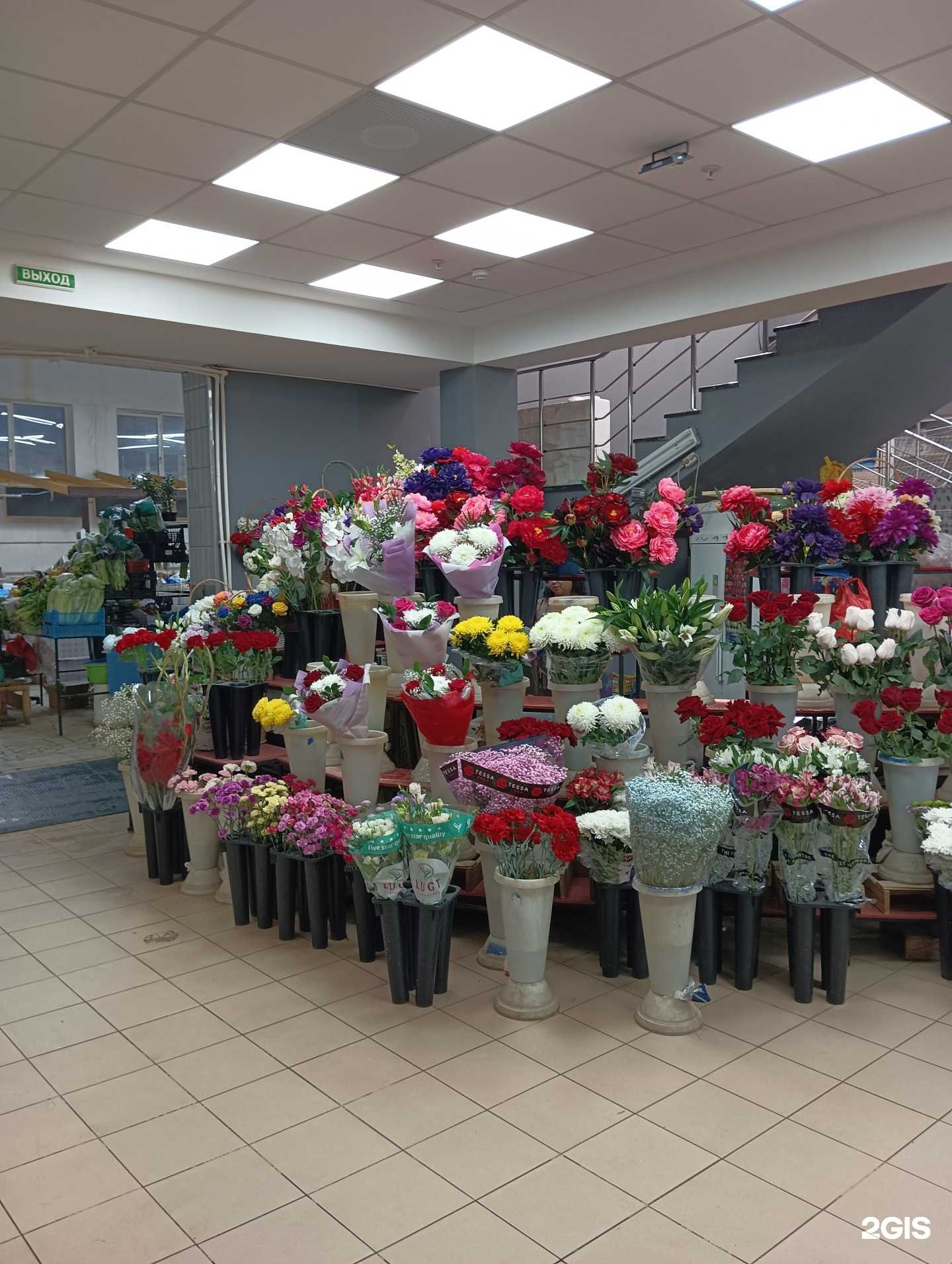 Отзывы на компанию Цветочный магазин в Казани c фото