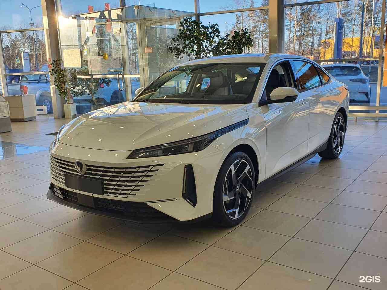 Отзывы на компанию UNI Центр Автоград в Тюмени c фото