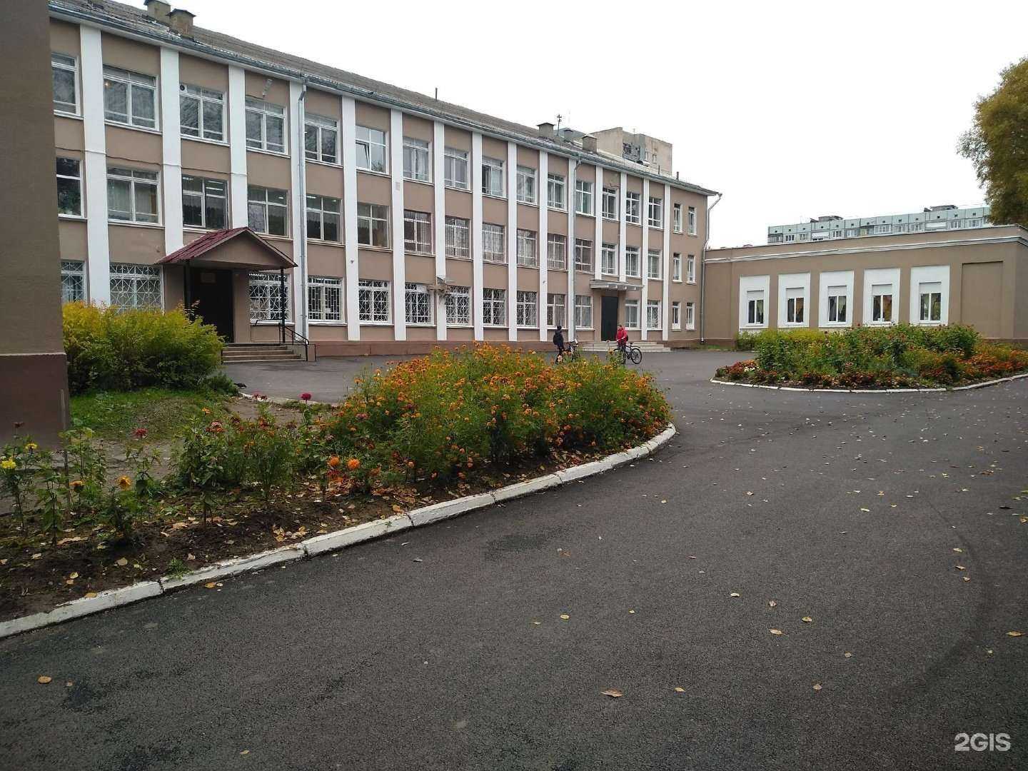 Отзывы на компанию Средняя общеобразовательная школа №28 в Вологде c фото