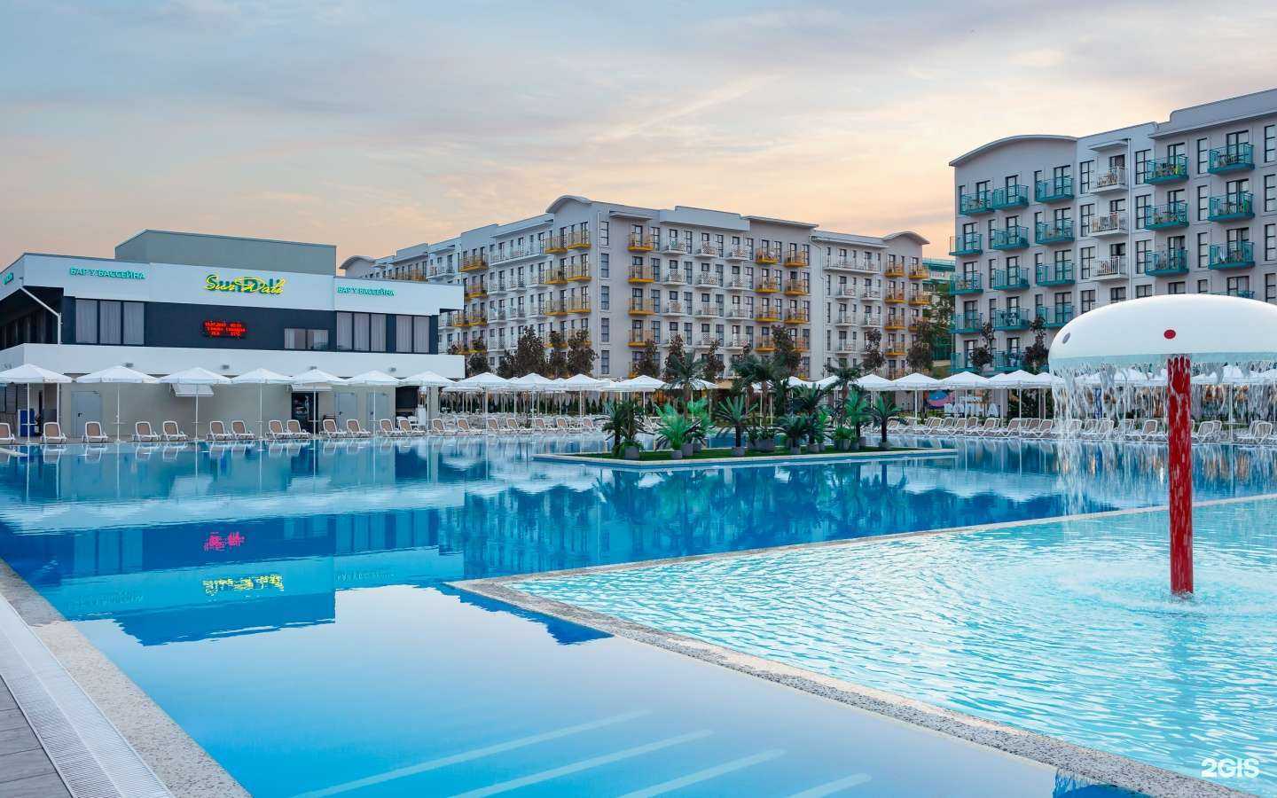 Отзывы на компанию Город Mira Family Resort&SPA Anapa Miracleon в г. Анапа c фото