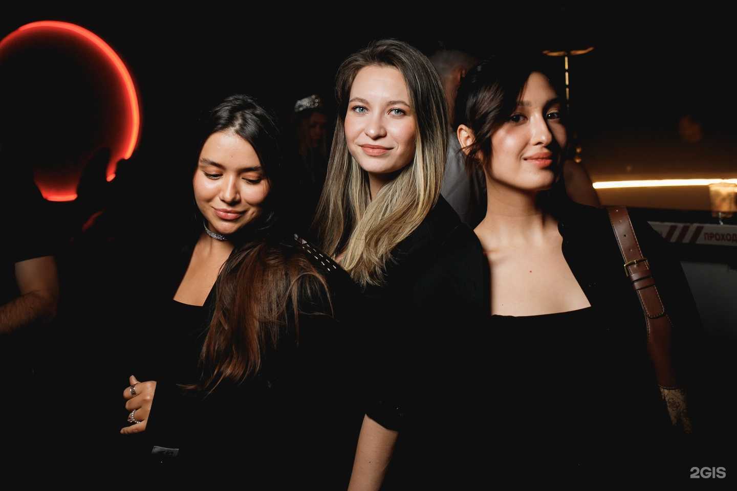 Отзывы на компанию Караоке-зал в г. Челябинск c фото