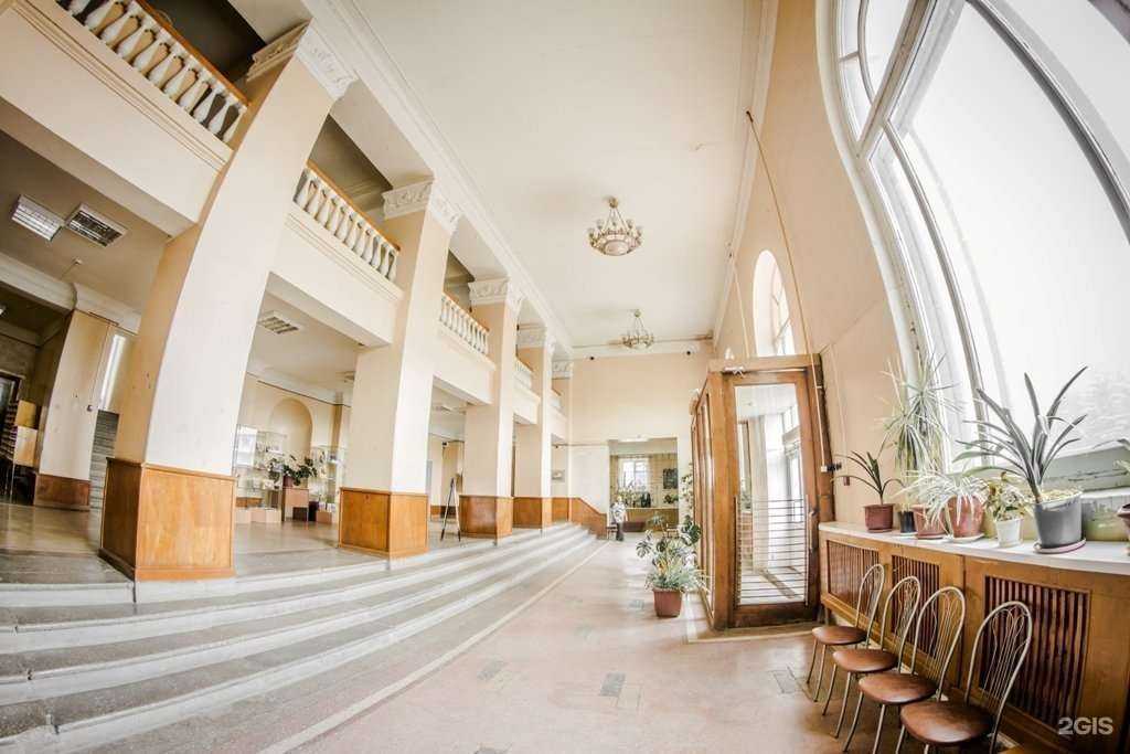 Отзывы на компанию Центральная городская библиотека в Нижнем Тагиле c фото