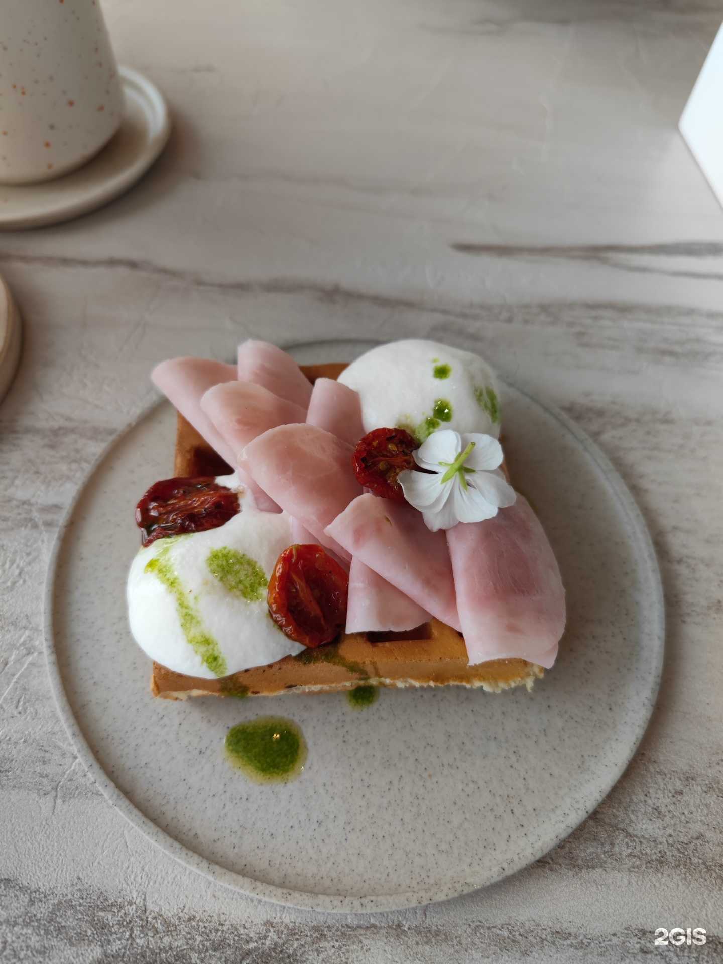 Отзывы на компанию Wake Up Bistro в Южно-Сахалинске c фото