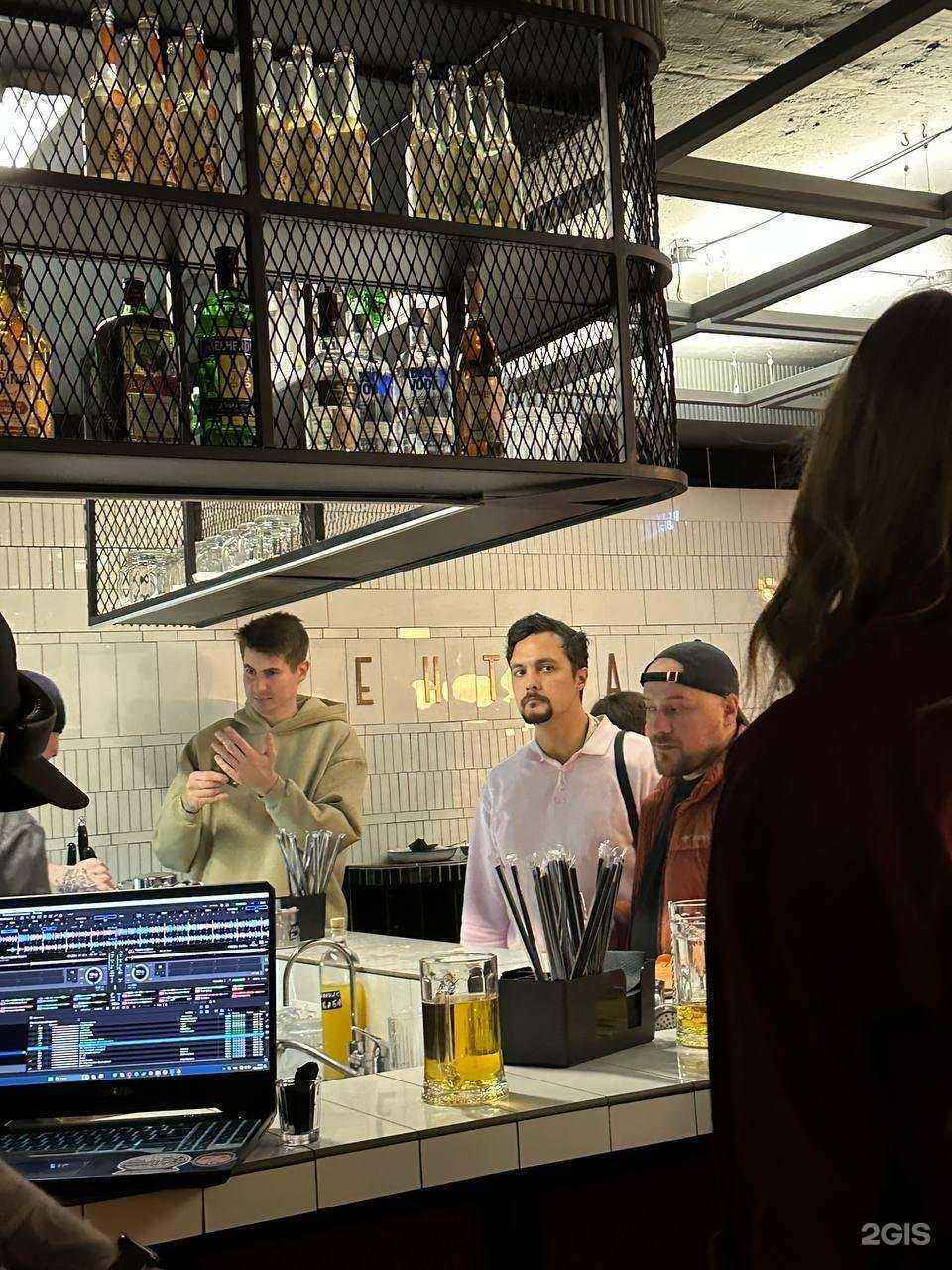 Отзывы на компанию Центральная рюмочная в г. Новосибирск c фото