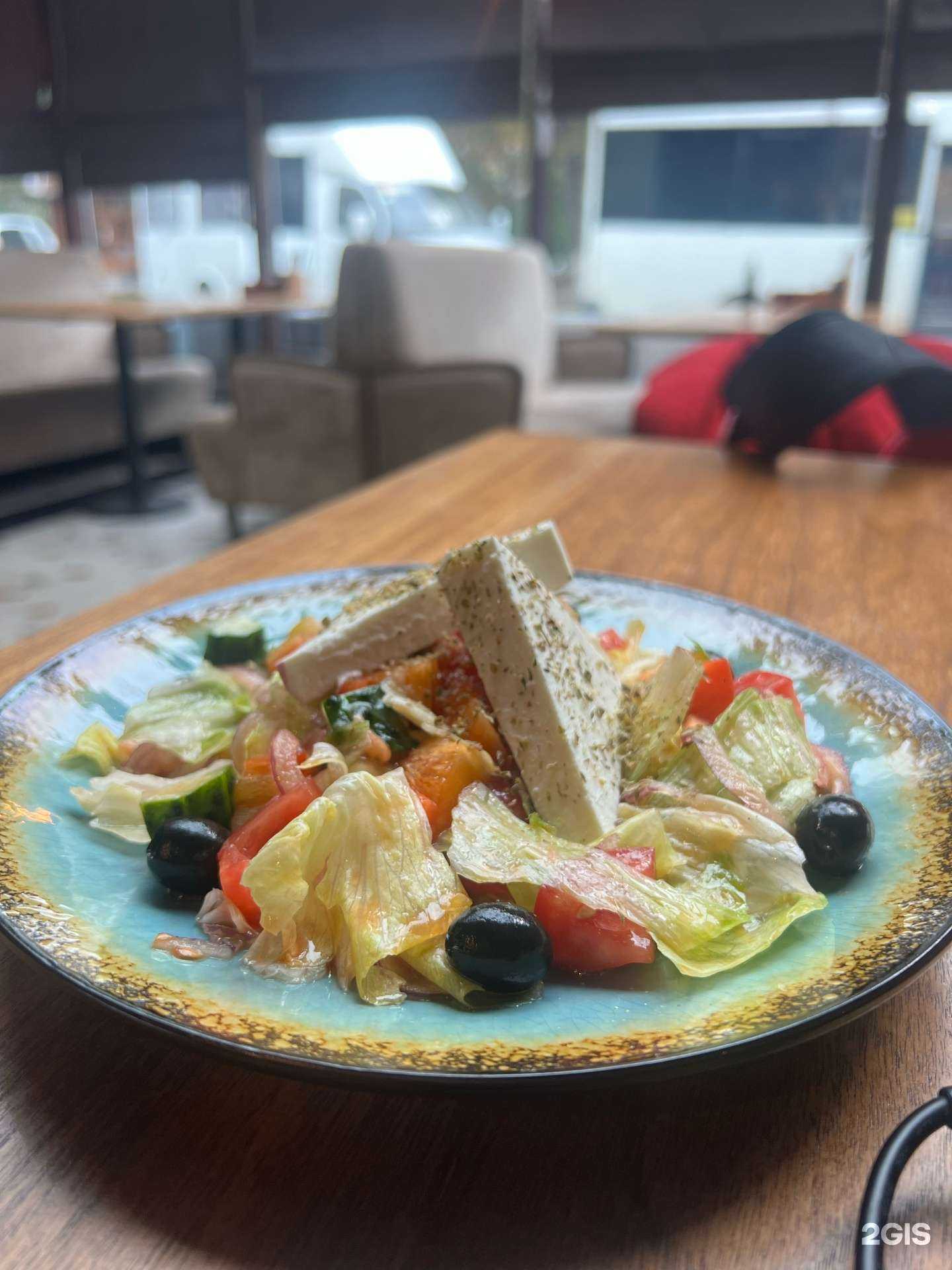 Отзывы на компанию Уголь Grill&Bar в г. Минеральные Воды c фото