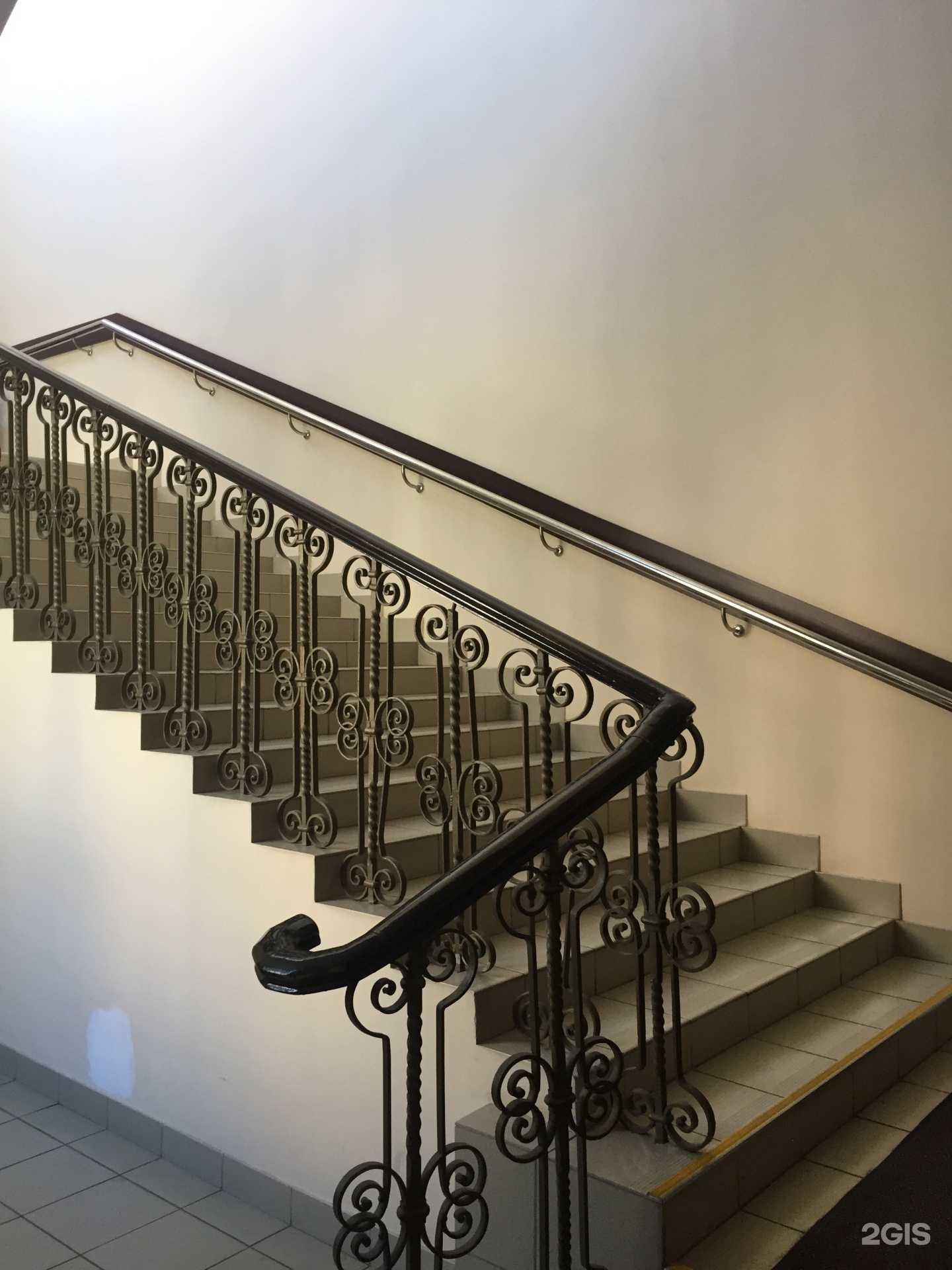 Отзывы на компанию Офтальмологическая клиническая больница-офтальмологический центр в Курске c фото