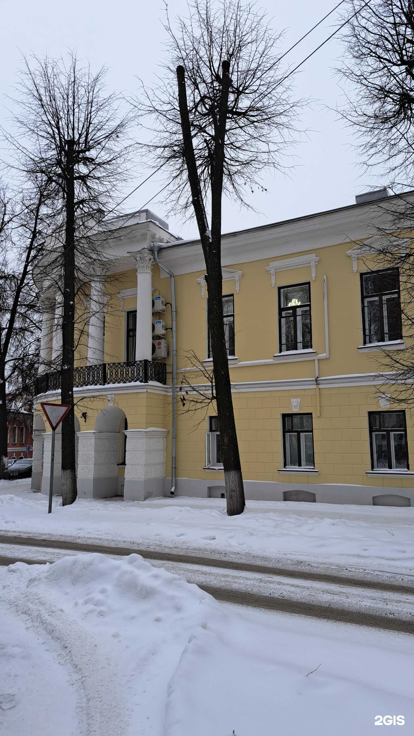 Отзывы на компанию Ярославский государственный педагогический университет им. К.Д. Ушинского в г. Ярославль c фото