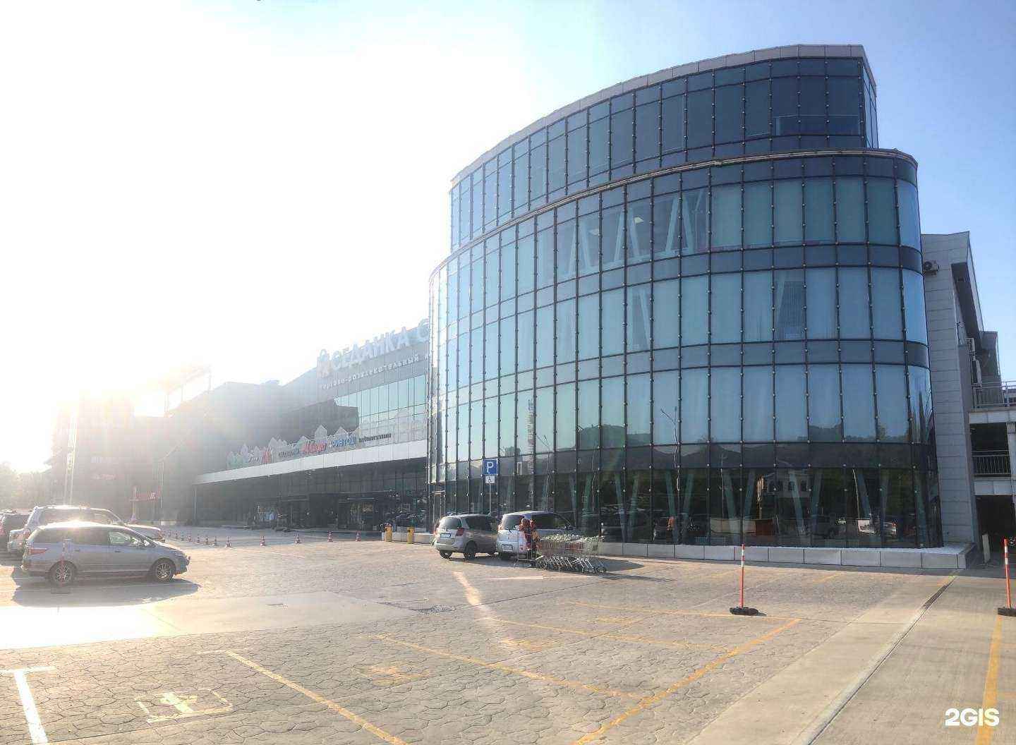 Отзывы на компанию Спортмастер в Владивостоке c фото