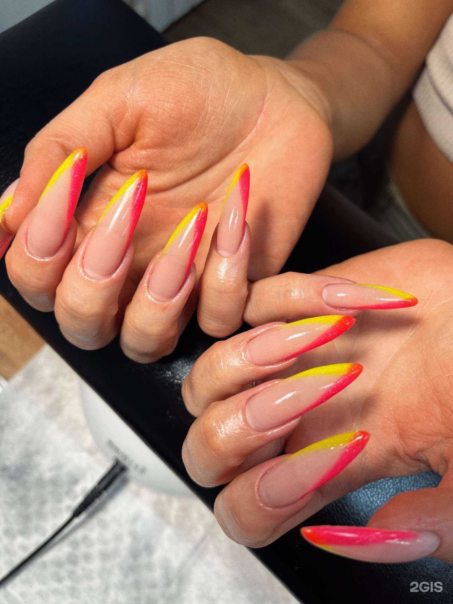 Отзывы на компанию Студия маникюра Ирины Шитц  в Новосибирске c фото