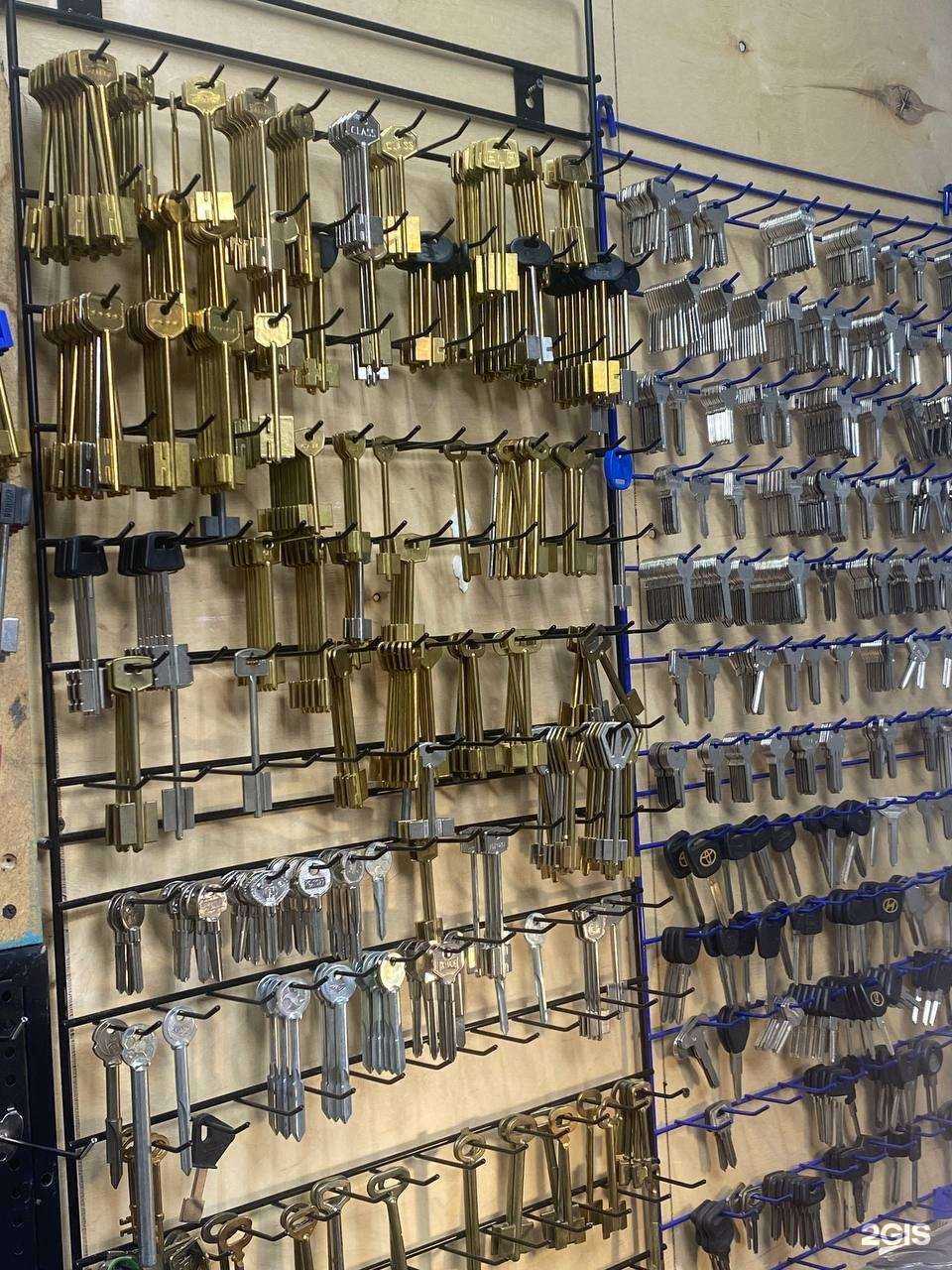 Отзывы на компанию Мастерская по ремонту обуви и изготовлению ключей в Челябинске c фото