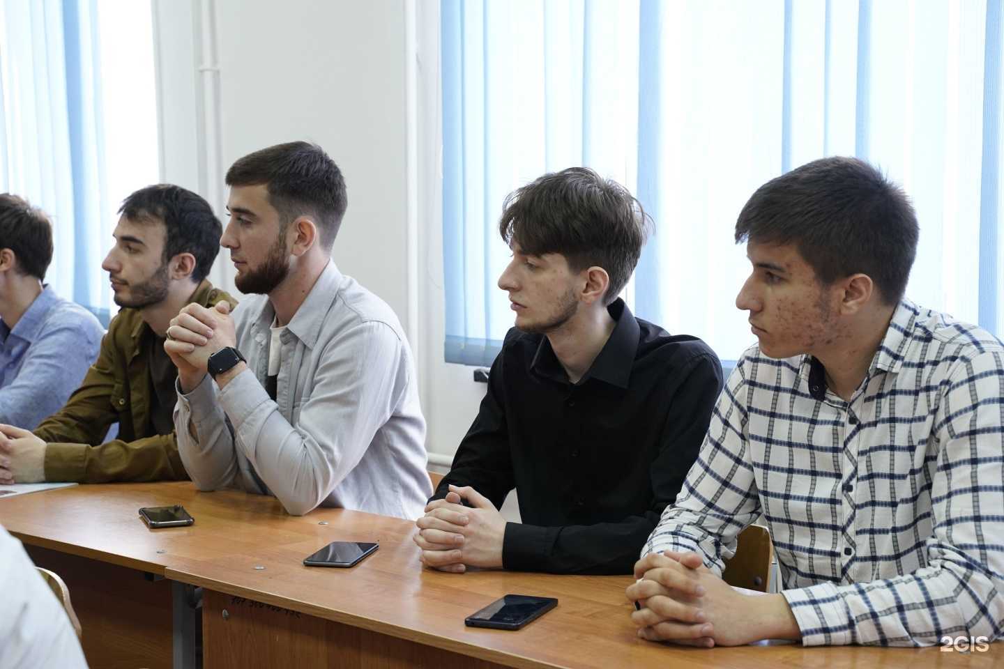 Отзывы на компанию Чеченский государственный университет им. А.А. Кадырова в Грозном c фото