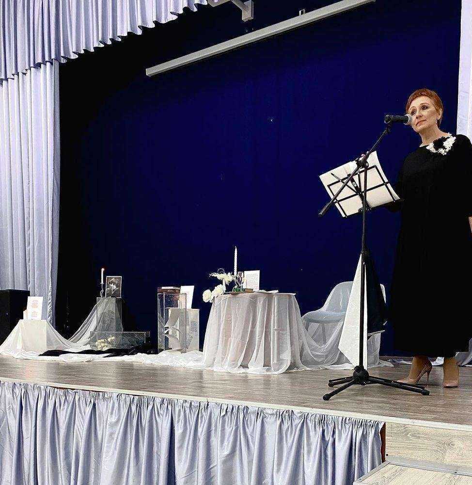 Отзывы на компанию Средняя школа №15 в Новом Уренгое c фото