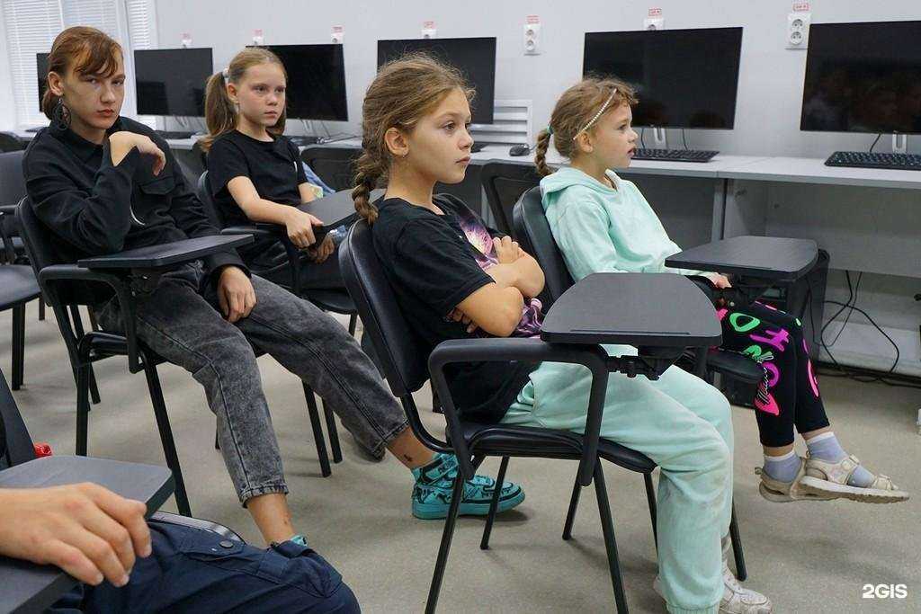 Отзывы на компанию Амурский центр опережающей профессиональной подготовки в г. Благовещенск c фото